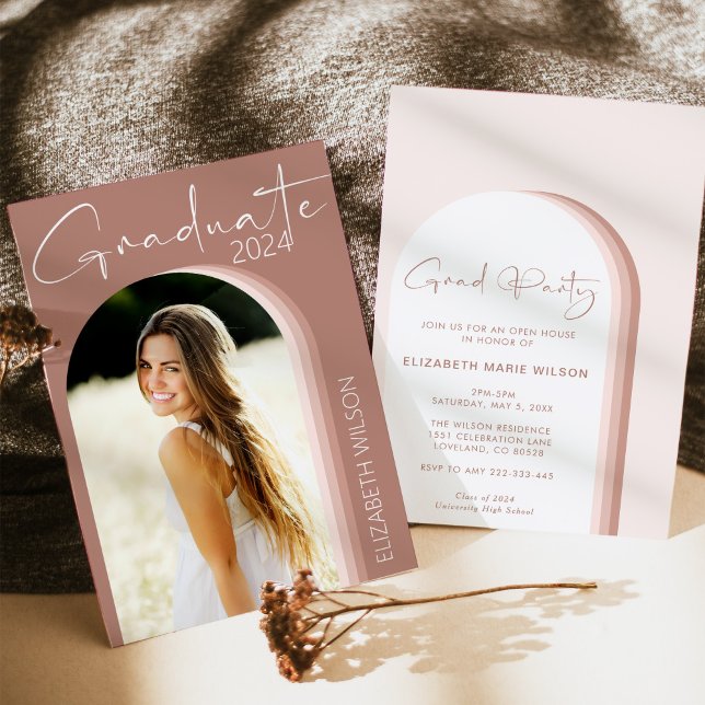 Invitation Parti de graduation moderne Blush Pink (Créateur téléchargé)