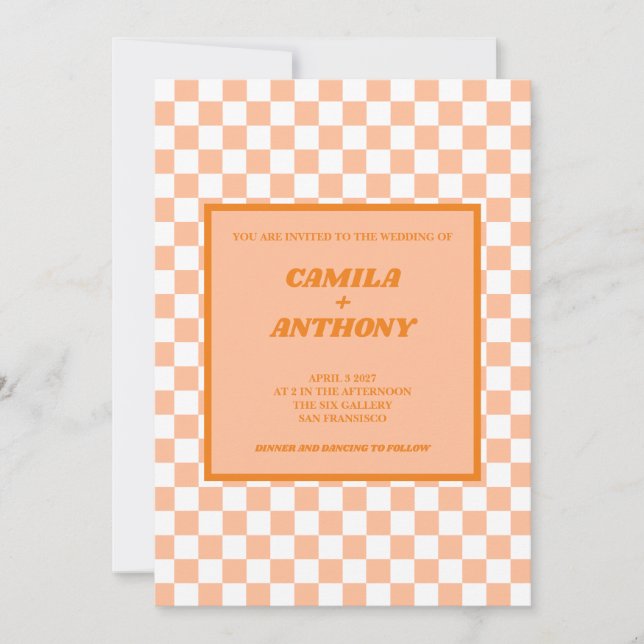 Invitation Peach Fuzz Orange À damiers En vichy Motif (Devant)