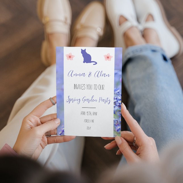 Invitation personnalisée de la fêteuse de fêtes de (Créateur téléchargé)