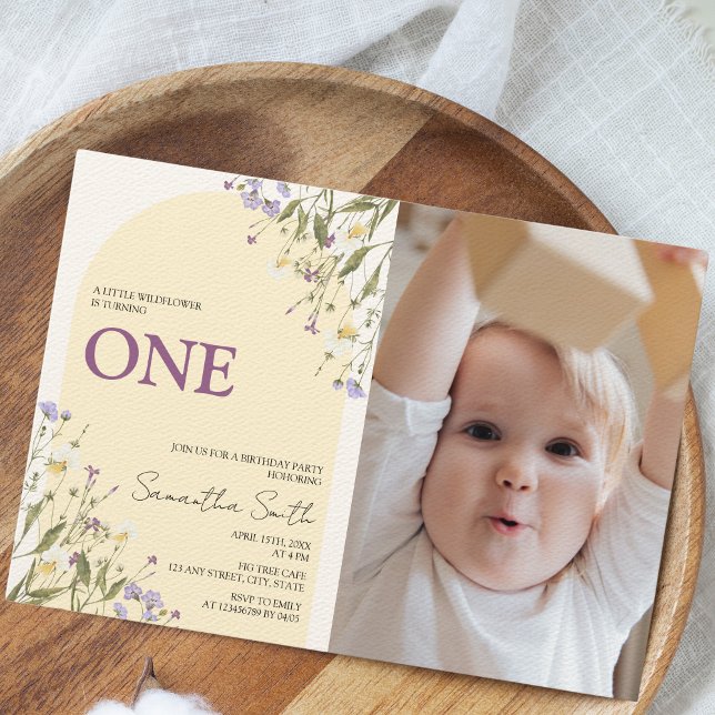 Invitation Petit Fleur sauvage esthétique 1er anniversaire Ph (Photo Little Wildflower 1st birthday invitation)