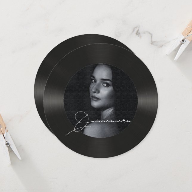 Invitation Photo de disque vinyle rétro pour Quinceanera  (Devant/Arrière en situation)