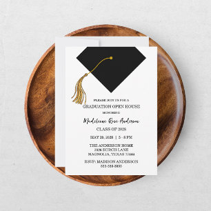 Invitation Photo de finissants avec casquette et gland noirs 