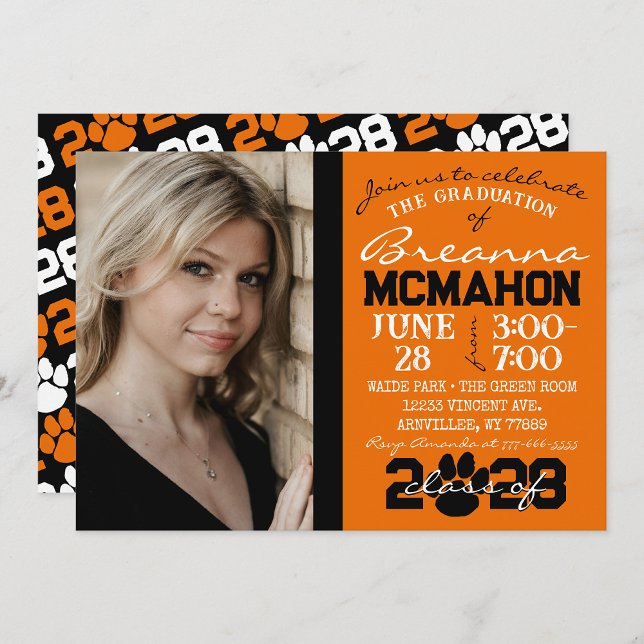 Invitation Photo de graduation Orange & Black Pawprint (Orange and Black Graduation)