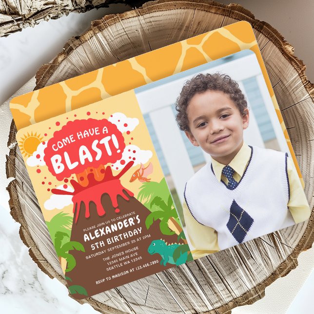Invitation Photo de l'Anniversaire de enfant du volcan Dinosa (Créateur téléchargé)