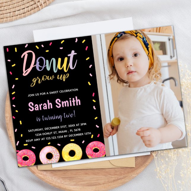 Invitation Photo Parties scintillant violette Noir rose Donut (Photo Purple Glitter Black Pink Donut Birthday Invitation)