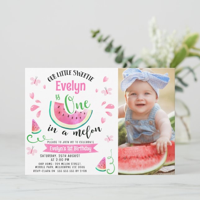 Invitation Photo Rose Cute Un Dans Un Melon 1er Anniversaire (Debout devant)