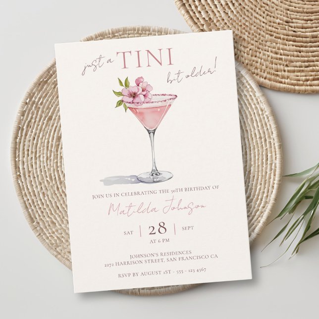 Invitation Pink Floral Tini Bit Ancien 50e anniversaire (Pink Floral Tini Bit Older 50th Birthday Invitation)