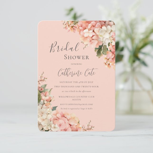Invitation Pink Hydrangeas Floral Bridal Shower (Debout devant)