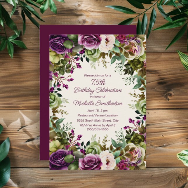 Invitation Purple rose Floral Vert Feuilles 75e anniversaire (Elegant purple and pink watercolor floral 75th birthday party invitation)