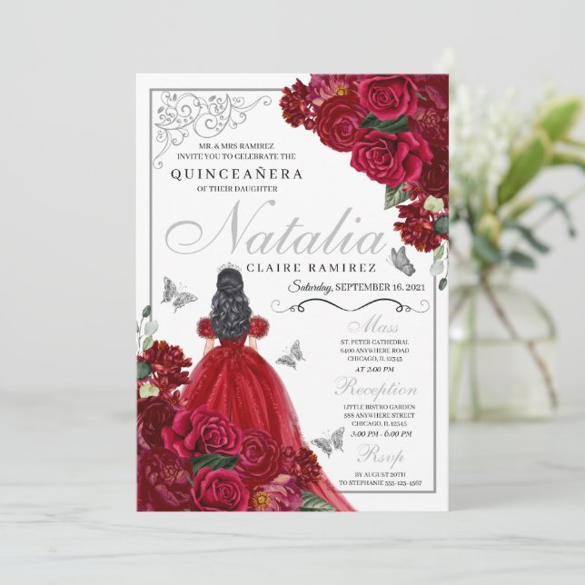 Invitation Quinceanera Florale Rouge et Argent (Debout devant)