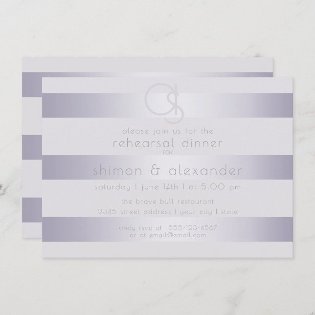 Invitation Répétition | Monogramme en argent violet en bande  (Devant / Derrière)