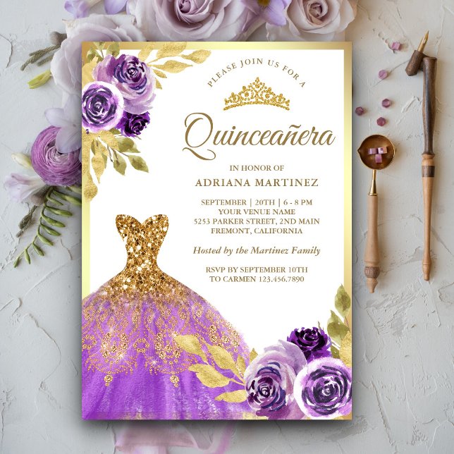 Invitation Robe Florale pourpre Étincelle Or Quinceanera (Créateur téléchargé)