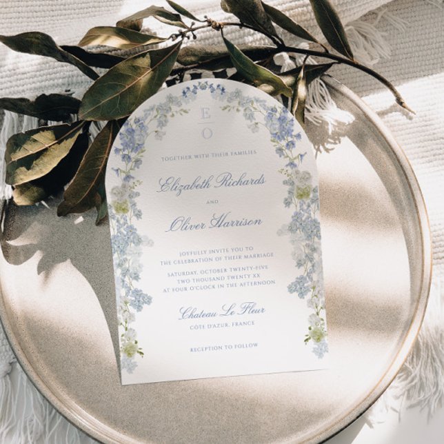 Invitation Romantic Bleu Doux Vintage Monogramme Mariage Arc (Créateur téléchargé)