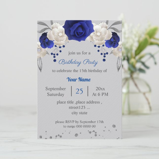 Invitation royal bleu blanc fleurs gris feuilles anniversaire (Debout devant)