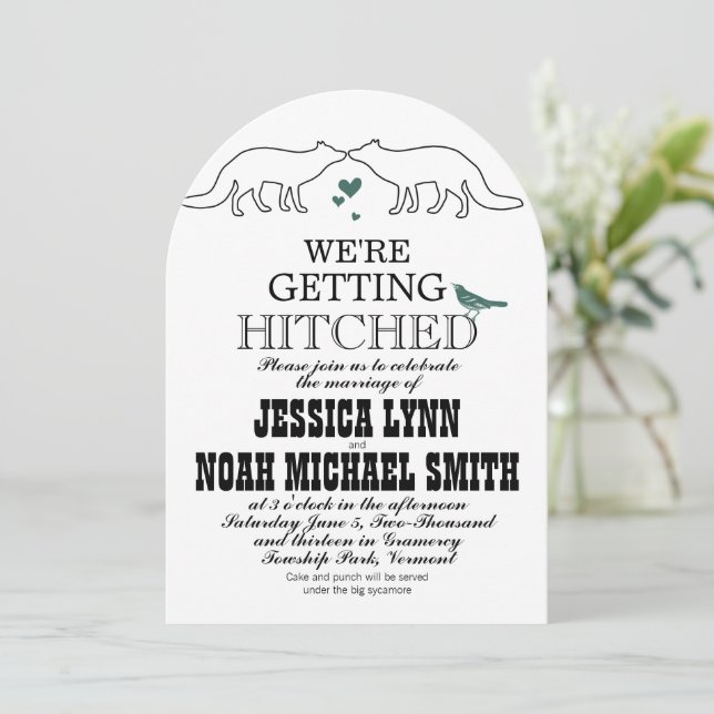 Invitation Rustic Cute Fox Romantic Green Hearts Mariage (Debout devant)