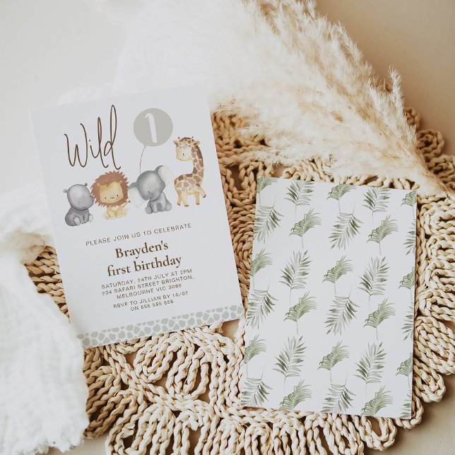Invitation Safari moderne Animaux sauvages Un 1er anniversair (Modern simple wild one safari animals 1st birthday invitation with balloon and giraffe print pattern)