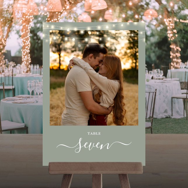 Invitation Sage Green String Lights Numéro de la table photo (Sage Green String Lights Photo Table Number)