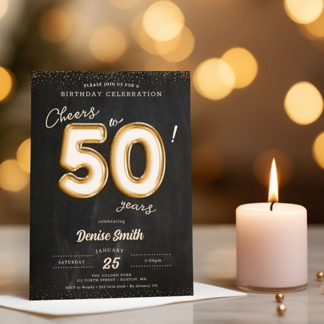 Invitation Salutations à 50 Ans de feuille d'or Balloon 50e a (Cheer to 50 years birthday invitation shown with gold lighting and next to a burning candle.)