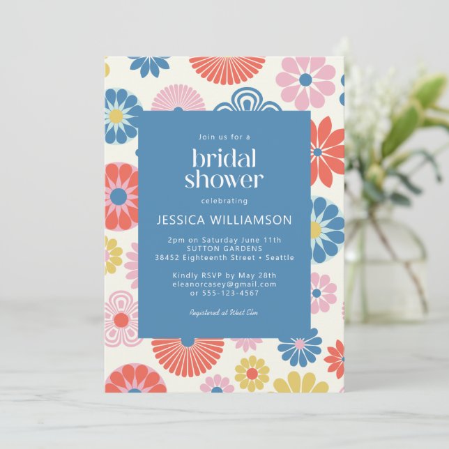 Invitation Scandi Boho Folk Fête des mariées bleu fleur (Debout devant)
