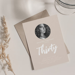 Invitation Script minimal photo 30e anniversaire Champagne
