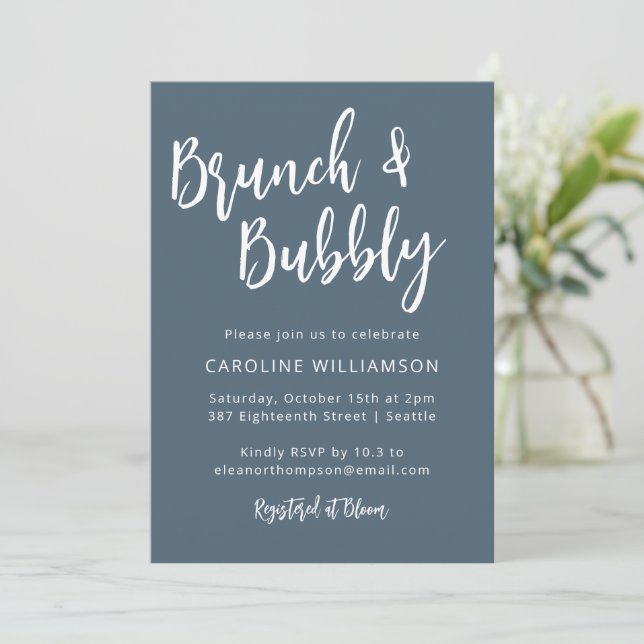 Invitation Script moderne tendance Brunch Bubbly Douche bleu (Debout devant)