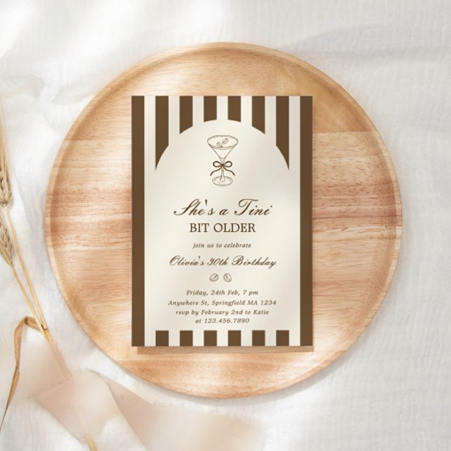 Invitation She's A Tini Bit Older Coffee Martini Birthday (Créateur téléchargé)