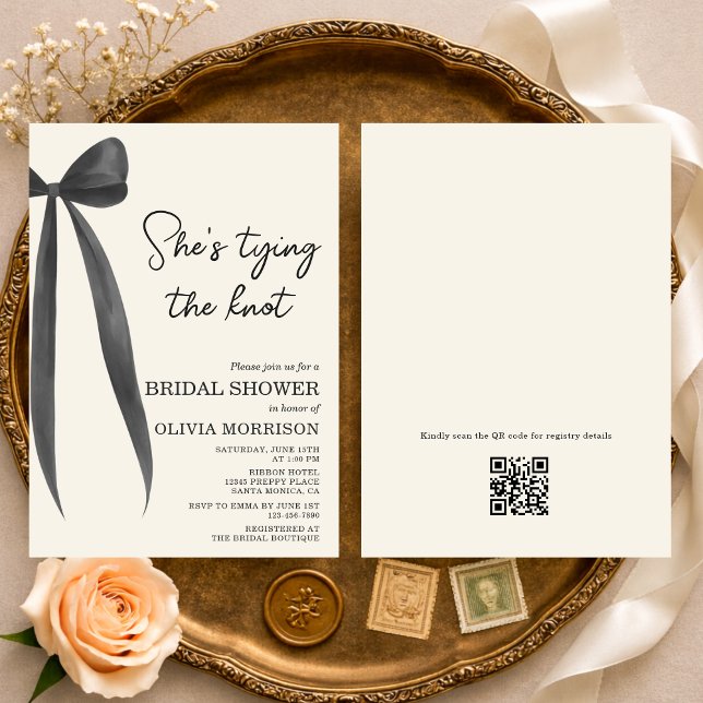 Invitation She's Tying the Knot Bow QR Code Bridal Shower (Créateur téléchargé)
