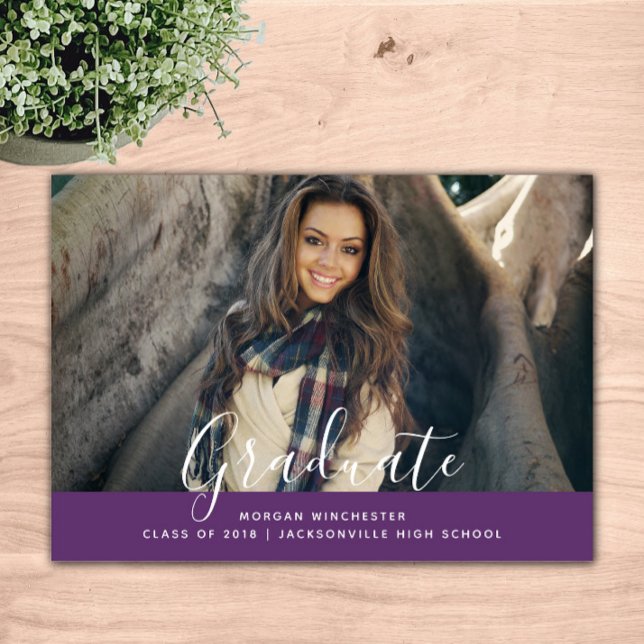 Invitation simple et élégant | Violet (Purple Simple Elegant Graduation Announcement)