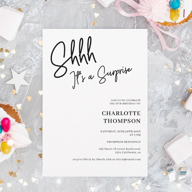 Invitation simple moderne noir blanc photo surprise Sweet 16 (Créateur téléchargé)