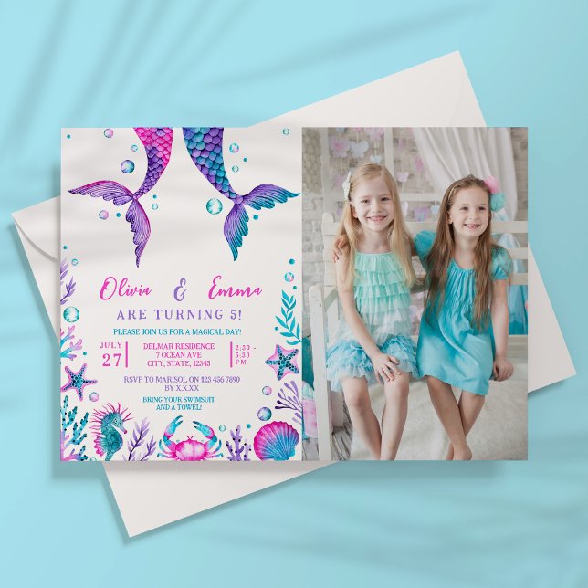 Invitation Soeurs conjoint Anniversaire Fête de la poule de s (Sisters Joint Birthday Mermaid Pool Party Photo Invitation)