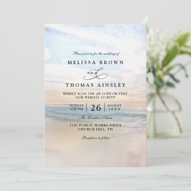 Invitation Sunset Beach Elegant Modern QR Code Wedding (Debout devant)
