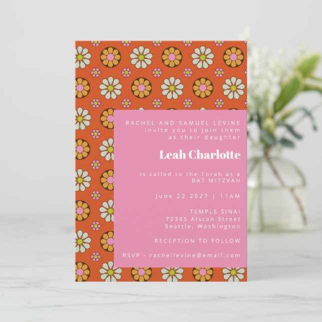 Invitation Super Retro 60s Fleurs Bat mitzvah rose orange (Debout devant)