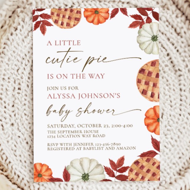 Invitation sur le Baby shower à tarte Little Cutie (Fall baby shower invitation reads "a little cutie pie is on the way," featuring watercolor fall art)