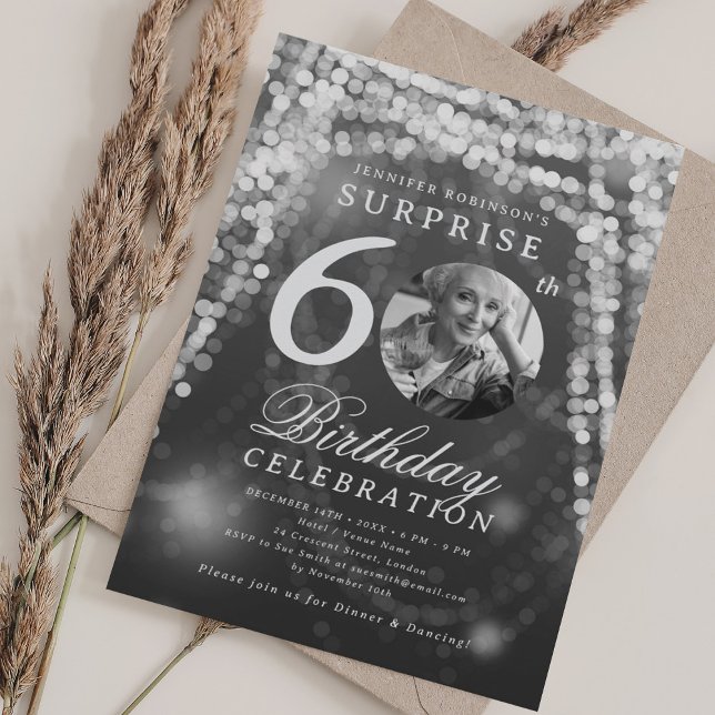 Invitation SURPRISE Photo 60e anniversaire Lumières de reflet (SURPRISE Photo 60th Birthday Silver Glam Lights Invitation)