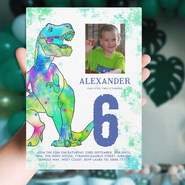 Invitation T-Rex Dinosaur 6e fête d'anniversaire (T-Rex Dinosaur 6th birthday party photo template invitation colorful dino green watercolor splash)