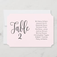 Tableau de sièges mariage rose. Paysage flou moder