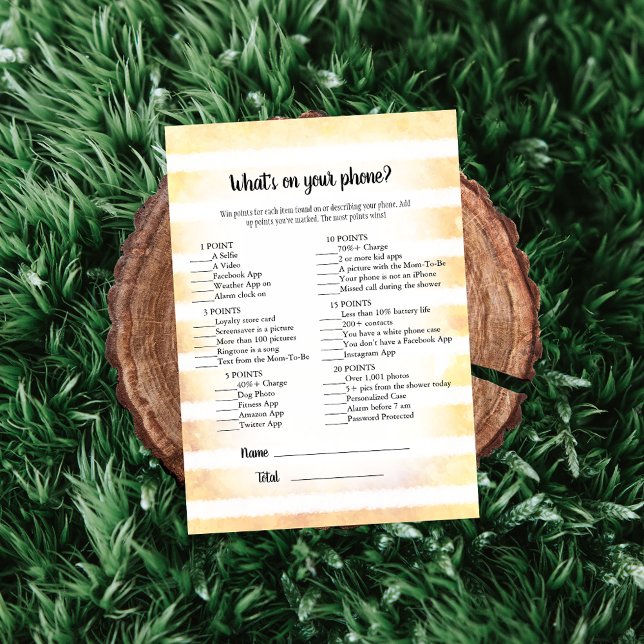 Invitation Tan Bunny Jaune Ce qui est sur votre jeu de téléph (Créateur téléchargé)