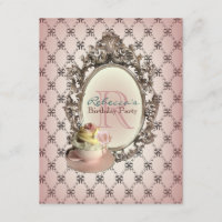 thé floral de l'anglais de petit gâteau de