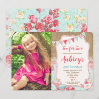 Thé pour l'anniversaire floral de fille de thé