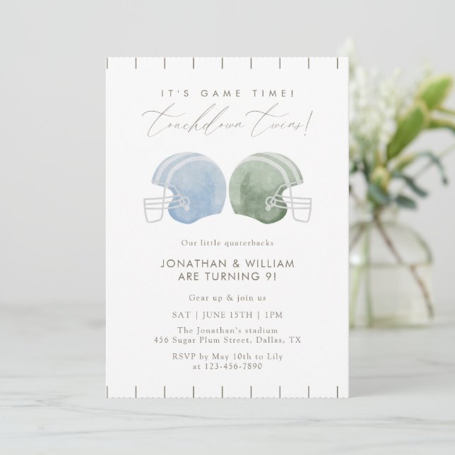 Invitation Touchdown Twins Football Helmet Birthday (Debout devant)