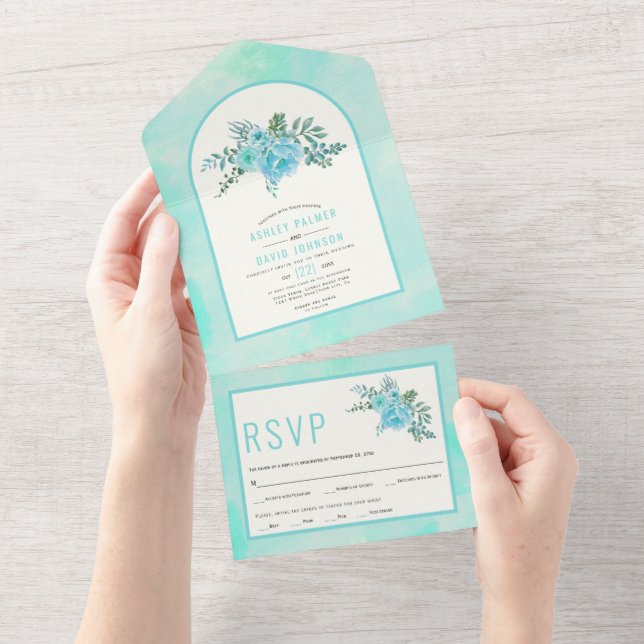 Invitation Tout En Un Aqua bleu aquarelle fleurs arche mariage (Déchirure)