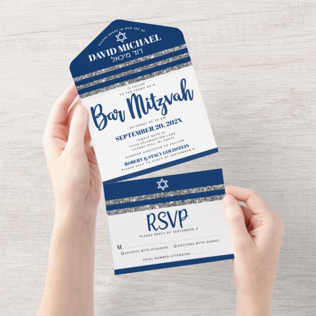 Invitation Tout En Un Bar Mitzvah Tallit Navy Bleu Script Simple Moderne (Déchirure)