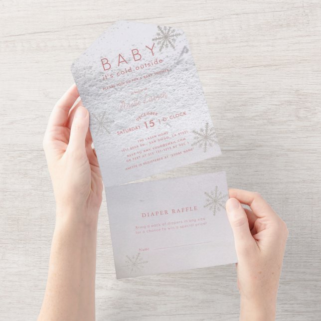 Invitation Tout En Un Bébé il fait froid à l'extérieur Flocons de neige  (Déchirure)