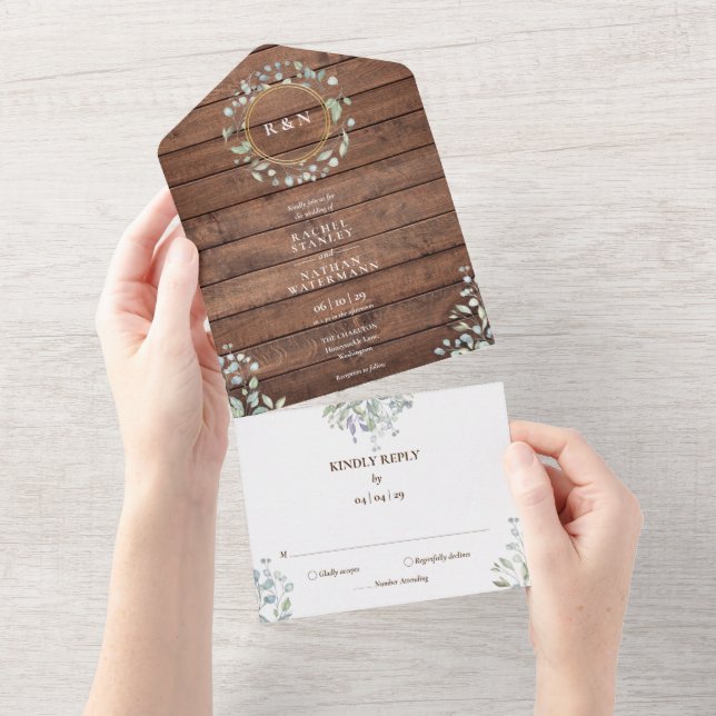 Invitation Tout En Un Bois rustique Monogramme Vert Mariage Floral (Déchirure)