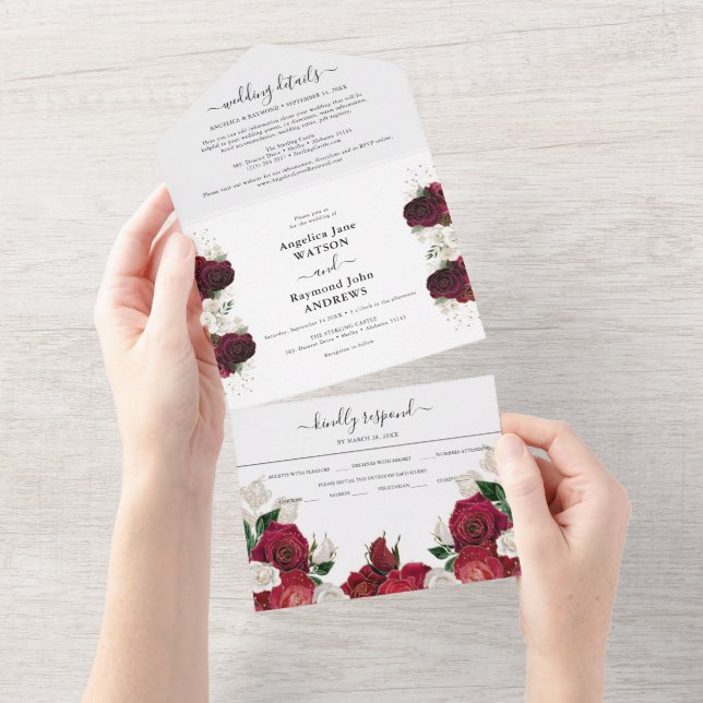 Invitation Tout En Un Bourgogne Rouge & Fleurs Blanches Élégant Mariage (Déchirure)