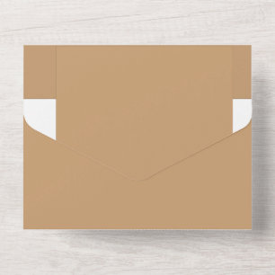 Invitation Tout En Un Conception avec un fond marron et une bordure blan