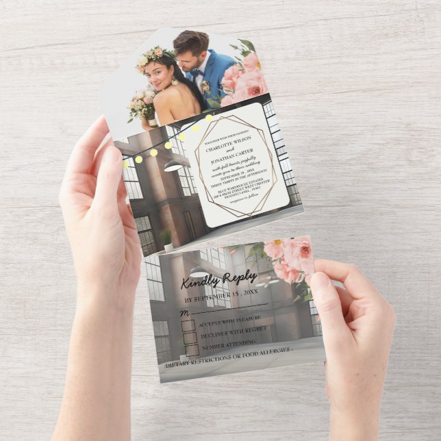 Invitation Tout En Un Élégance industrielle Moderne Mariage chic (Déchirure)