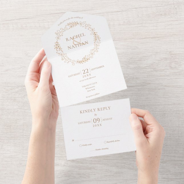 Invitation Tout En Un Elégant Gold Laurel Garland Monogram Mariage (Déchirure)