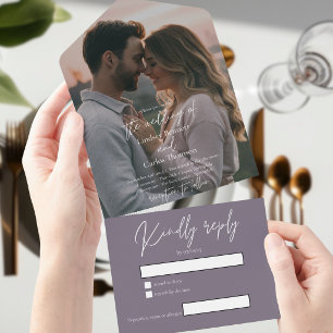 Invitation Tout En Un Élégante photo de mariage moderne violet foncé ave