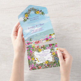 Invitation Tout En Un Fleurs sauvages contre un ciel bleu
